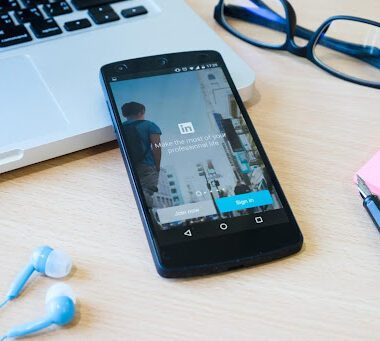 Top LinkedIn Personal Branding Experts